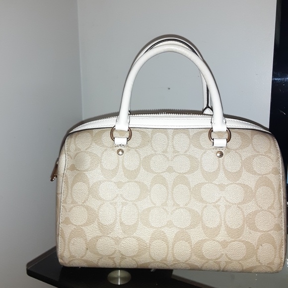 Coach Purse - Picture 2 of 6